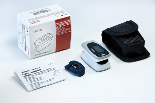 CONTEC fingertip pulse oximeter with LED display and pouch